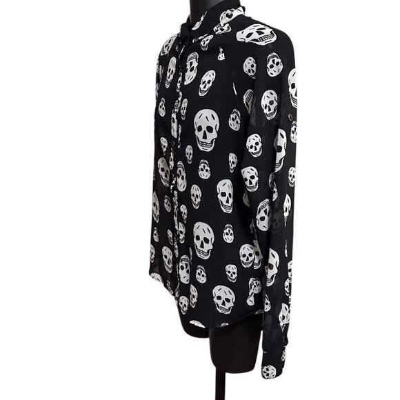 Fun and Flirt Womens S Black Skull Print Sheer Hi-Low Long Sleeve Blouse - Picture 4 of 13